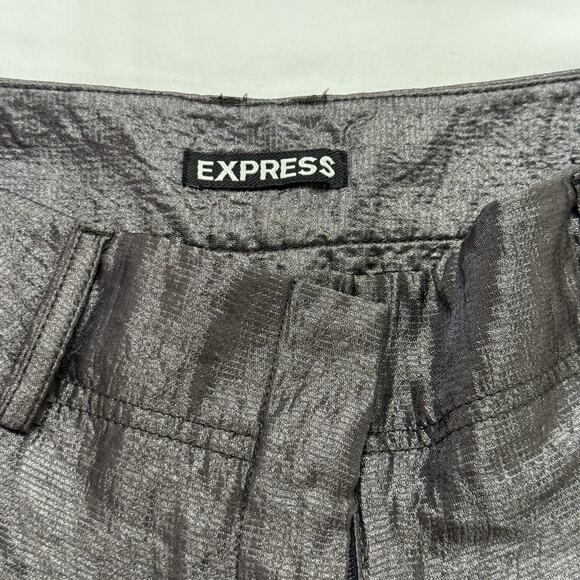 Women’s Express Dark Gray Sparkle Shimmer Shorts Tailored Cuff Hem Size 4 Womens - Picture 2 of 5